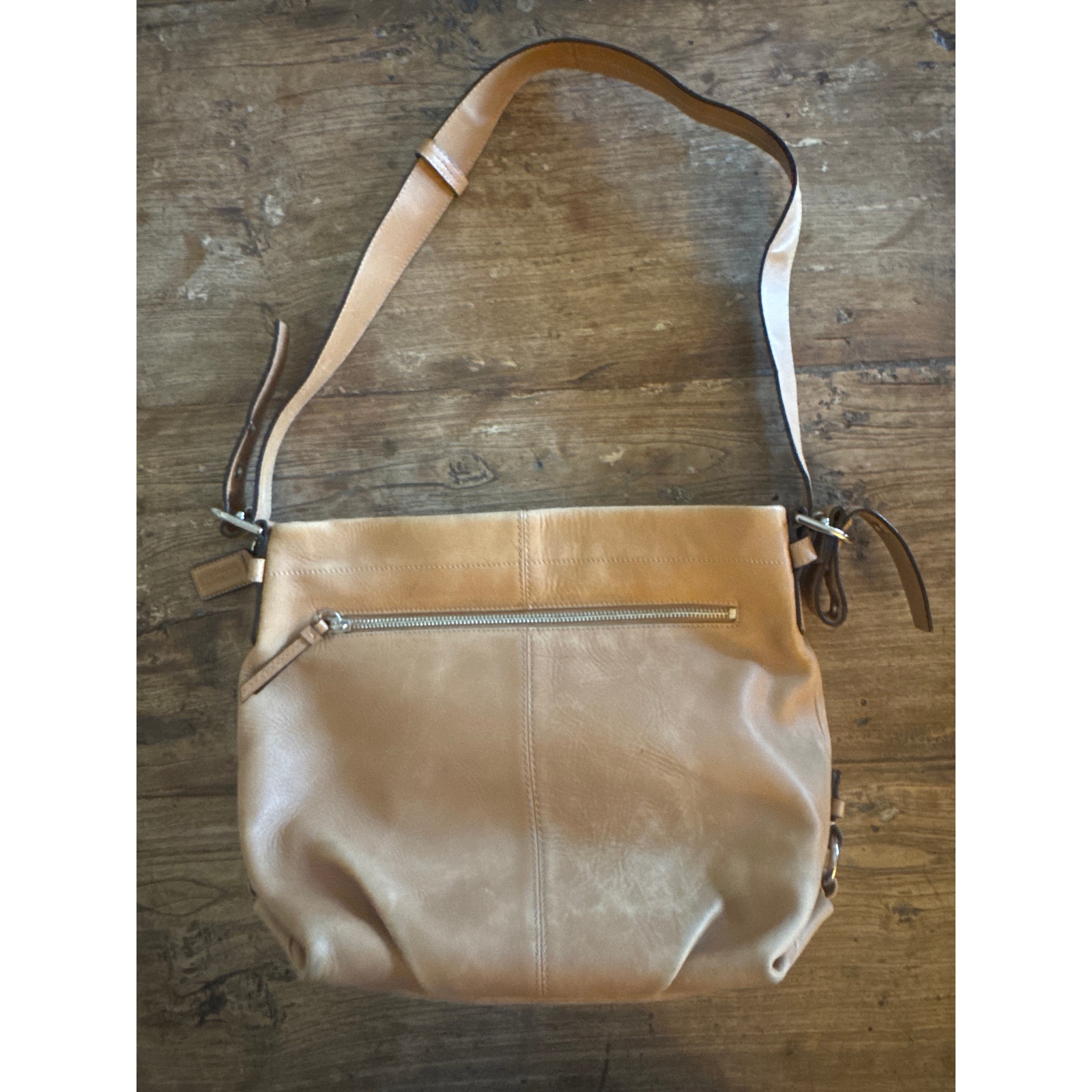 Vintage Large Tan Leather Coach Shoulder Bag